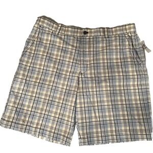 IZOD Mens Plaid Shorts Blue White Cotton Flat Front Casual Golf Size 42 New